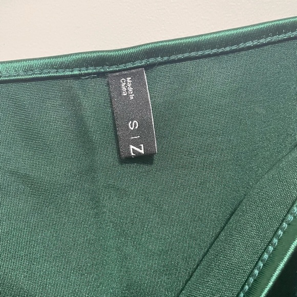 Zaful green wrap dress - Picture 2 of 3